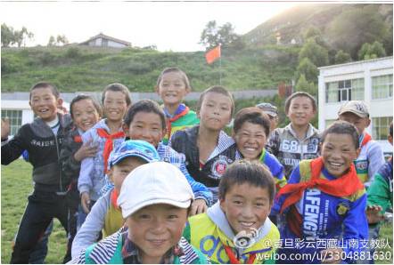 7��14�������⵽�����·�����ٹ���֮��6�������(f��)����W(xu��)����֧�υf(xi��)����֧��꠽K�ڵ��_���`������ɽ�ϼӲ�h�����l(xi��ng)����С�W(xu��)��֧�̹�������չ�_���D��ȴ����r��С�W(xu��)��������ӭ��꠆T���ĵ�����