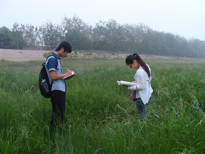 7��14�գ����u�r(n��ng)�I(y��)��W(xu��)������B(t��i)����֮�(du��)���������u�а�ɳ�ӝ�أ��ۖ|�Σ���(du��)ֲ��N��w���M(j��n)�ЬF(xi��n)���о���