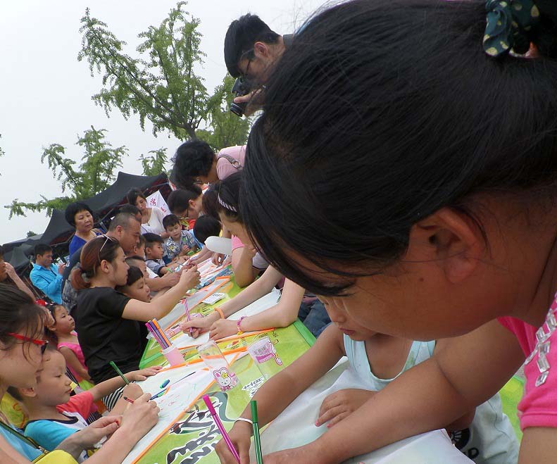 �I�����@С���Ѽ����L(zh��ng)�����L(f��ng)�~���L�����������Լ��ĭh(hu��n)�����Z(y��)��