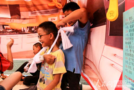 �Έ@��(hu��)����С�����ݾ�ģ�M������