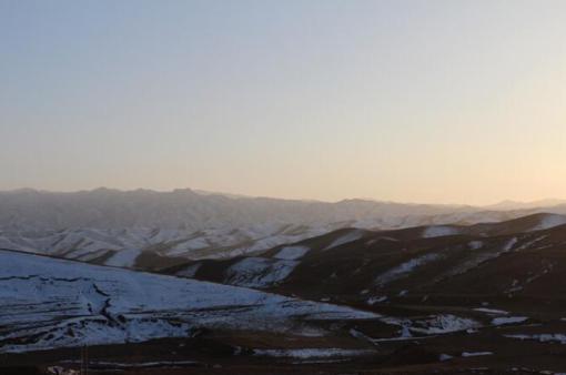 11����Ѯ�Ĵ���ɽ�ѱ��}�}��ѩ���w������� �z��