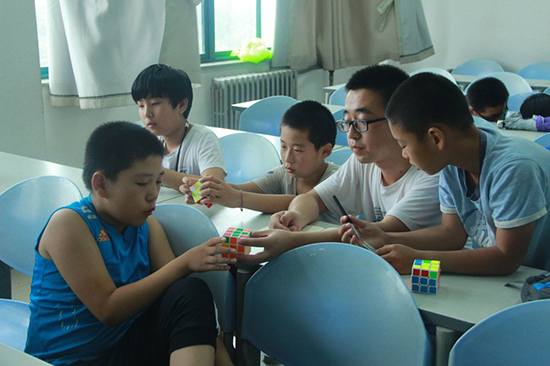 �Ї�(gu��)ʯ�ʹ�W(xu��)���A�|������(m��ng)֮�������̈F(tu��n)��ɽ�|ʡ�S�u��(j��ng)��(j��)�_�l(f��)�^(q��)ᘌ�(du��)���(l��i)��(w��)���ˆT��Ů�����؃�ͯ�_չ������(d��ng)�����H�_�O(sh��)�Z(y��)��(sh��)���n�̽̌W(xu��)��߀�_չҕ�l�̌W(xu��)��ħ�g(sh��)��ħ�����L�����dȤ��n�̡� (2)