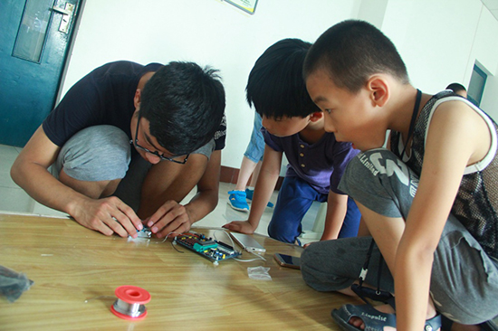 �Ї�ʯ�ʹ�W���A�|������֮�������̈F��ɽ�|ʡ�S�u�����_�l(f��)�^(q��)ᘌ����չ��ˆT��Ů�����؃�ͯ�_չ�����������H�_�O�Z�����n�̽̌W��߀�_չҕ�l�̌W��ħ�g��ħ�����L�����dȤ��n���� (3)