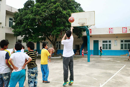 �V�|�t(y��)�ƴ�W��΢�m���ġ�����F��ڏV�|ʡ�����������(zh��n)ͬ��С�W֧����־Ը�߽oͬ��С�W�W�����w���n��