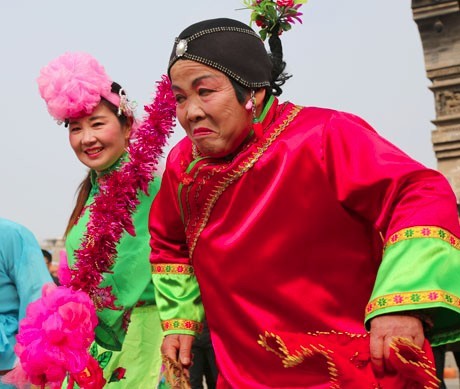 �����һ�����՝}�Ͽh�e�����S����ʵĽ��^�Ļ����(d��ng)�����y(t��ng)���׶��˶��������Ⱥ���[�´��� ���ո��(y��ng)�W(w��ng)�ѡ��}��֮�ӡ� �z