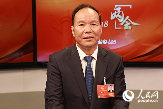 ȫ���˴�������������΅^(q��)�hί����ӛ�����΅^(q��)��ϯ�R����������W(w��ng)ӛ�� ���� �z��