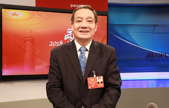 全國政協(xié)常委、湖南省人大常委會副主任楊維剛：創(chuàng)建“數字政府”賦能數字經濟發(fā)展